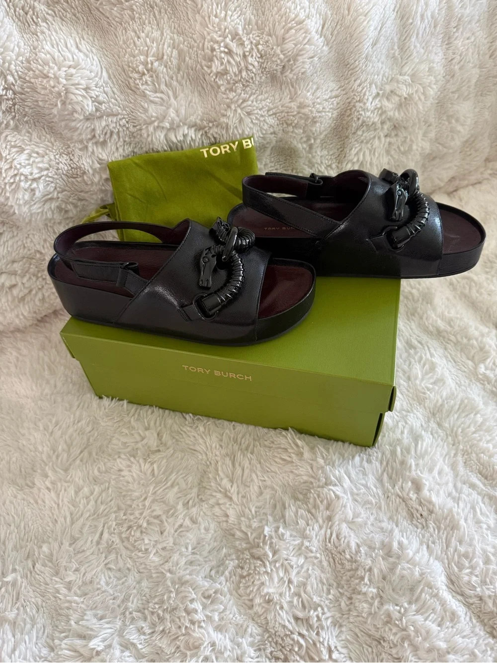 Tory Burch tory burch